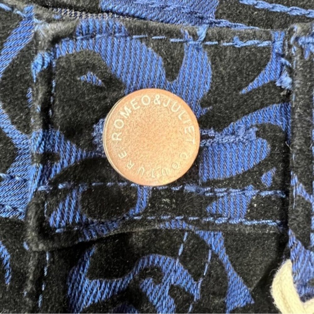 NWT ROMEO & JULIET COUTURE Skinny Navy Scroll Velvet Pants Pockets RJ29169 Sz 24 - Picture 11 of 14